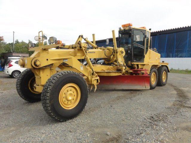 Komatsu GD705-4A Motor Grader